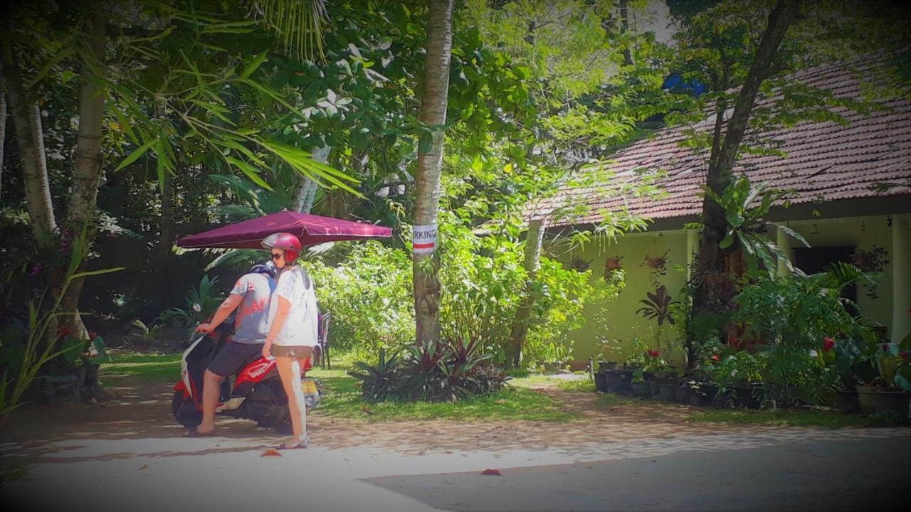 Nooit Gedacht Holiday Resort 우나와투나 외부 사진